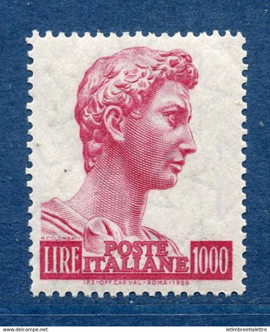 ⭐ Italie  - YT n° 739 ** - Neuf sans charnière - 1957 ⭐
