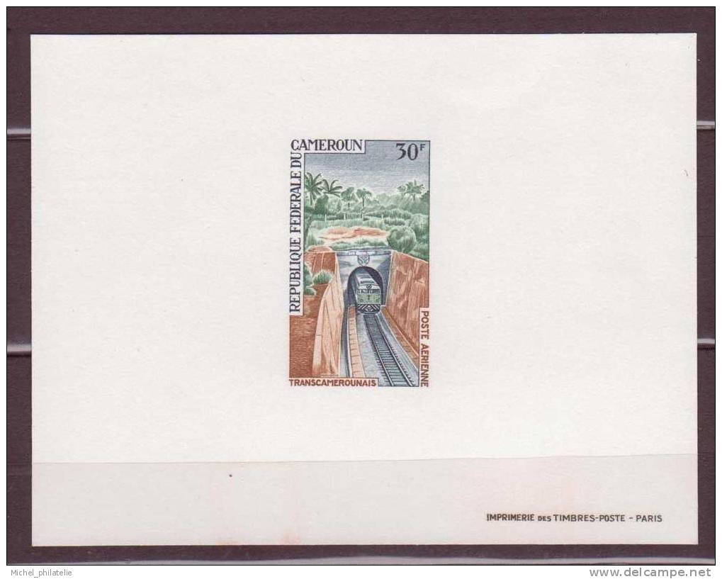 CAMEROUN  N° 113/117** PAR AVION EPREUVE DE LUXE Forges,chemin de fer,thé,hévéra,port