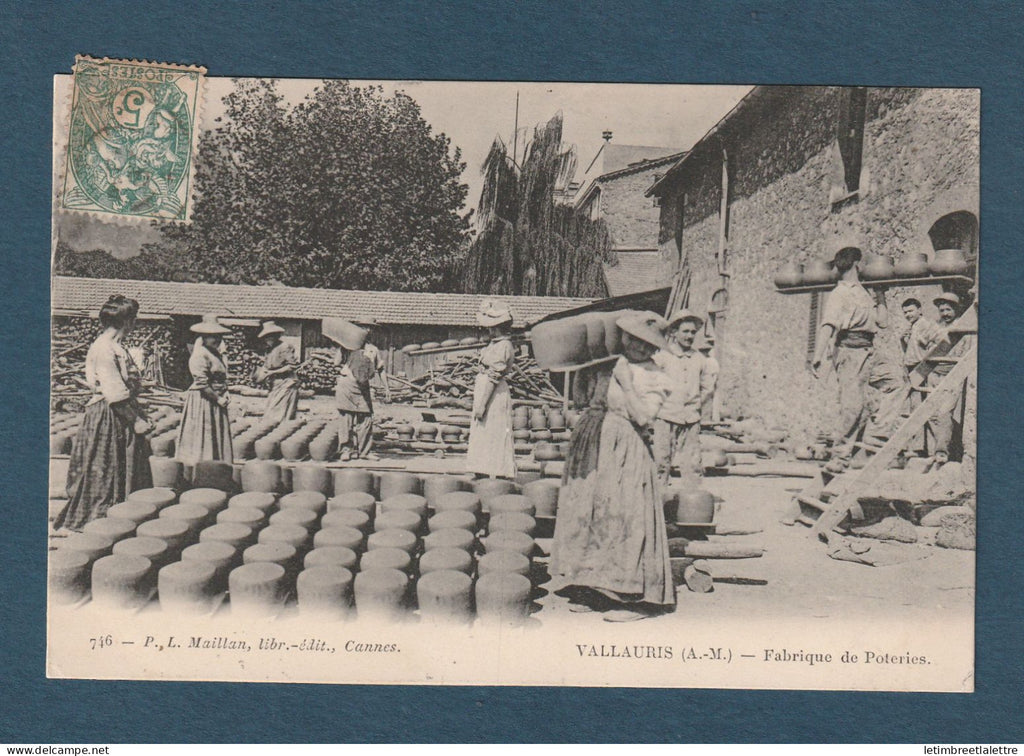 France - Carte postale - Vallauris - fabrique de Poteries