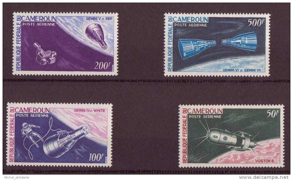 CAMEROUN N° 70à 73** PAR AVION  neuf sans charniere   CONQUETE DE L'ESPACE sujets divers