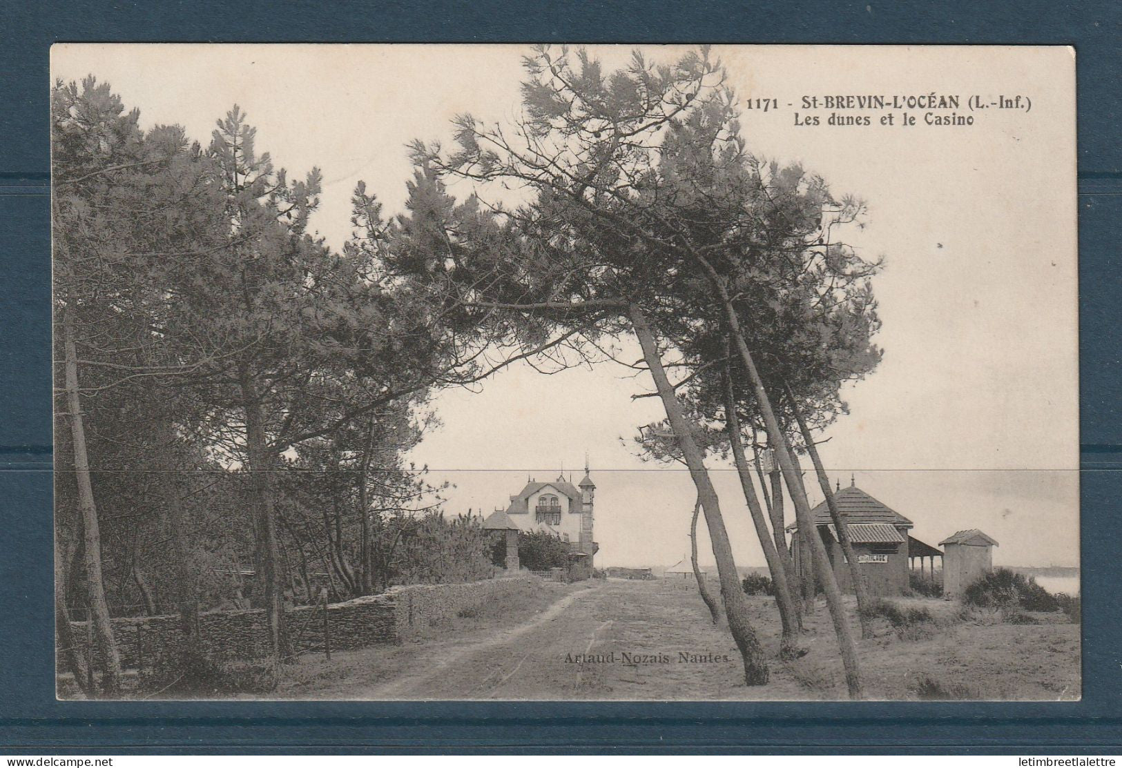 France - Carte postal - Saint Brévin l'Océan - les dunes et le casino